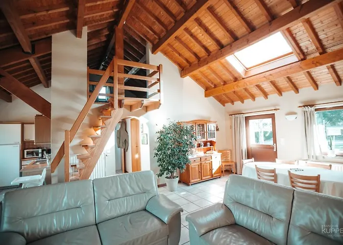 La Trientale 10 Pers -Malmedy Chalet Xhoffraix